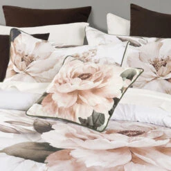 Bianca Somerset White Cotton Sateen Floral Quilt Cover Set King -Home Luxe Store V442 BCA QUILTCS SOMERSET WHITE KI 202505231021 02