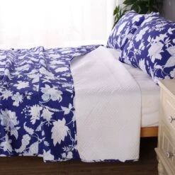 Spring Blue 3 Pcs Bamboo Blend Ultrosonic Reversible Comforter Set King -Home Luxe Store spring blue 3 pcs bamboo blend ultrosonic reversible comforter set king home garden bathroom accessories bedzy australia 715288